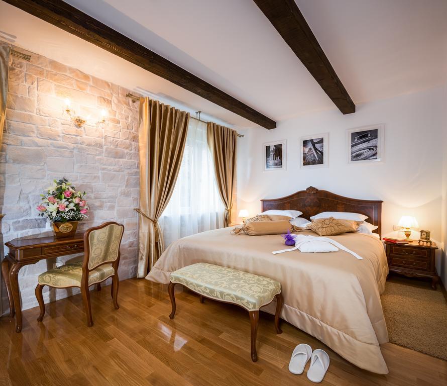 Priska Heritage Rooms (Adults Only) 斯普利特 外观 照片
